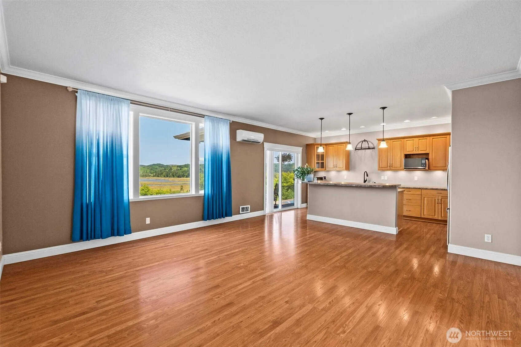 Property photo for 1480 Pacific Avenue, Raymond photo 5