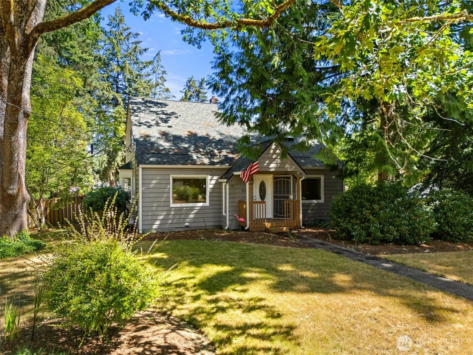 Property photo for 8123 Veterans Drive Sw, Lakewood photo 2