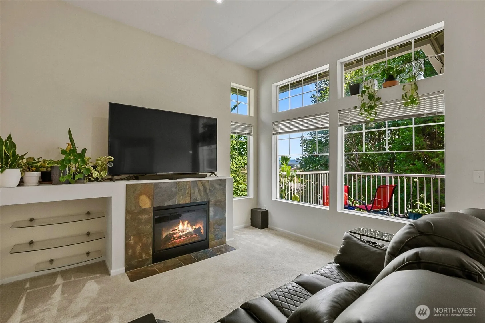 Property photo for 21250 40th Way S #b, Sea Tac photo 2