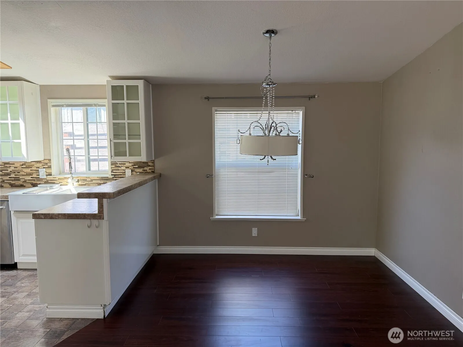 Property photo for 13217 9th Avenue Ct E, Tacoma photo 3