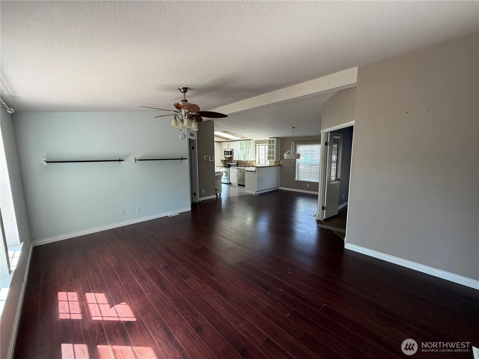 Property photo for 13217 9th Avenue Ct E, Tacoma photo 4