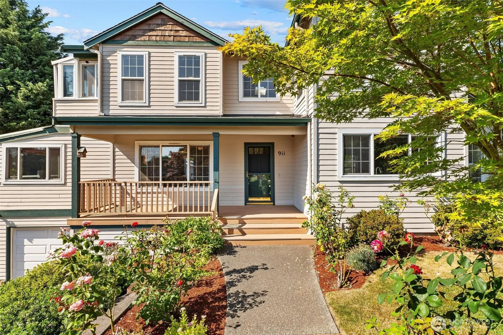 Property photo for 911 Brookmere Street, Edmonds photo 3