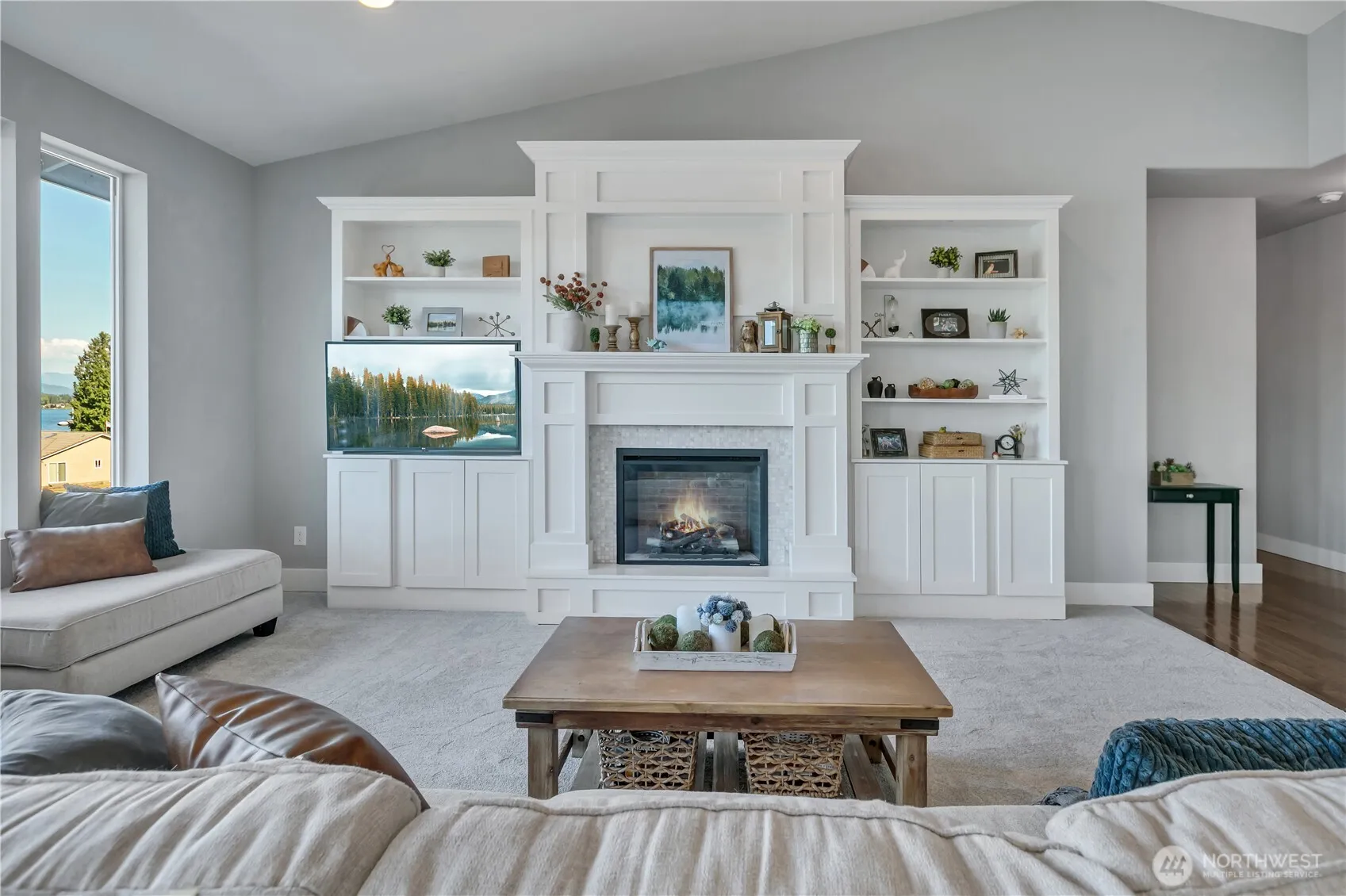 Property photo for 4705 Lakeridge Drive E, Lake Tapps photo 4