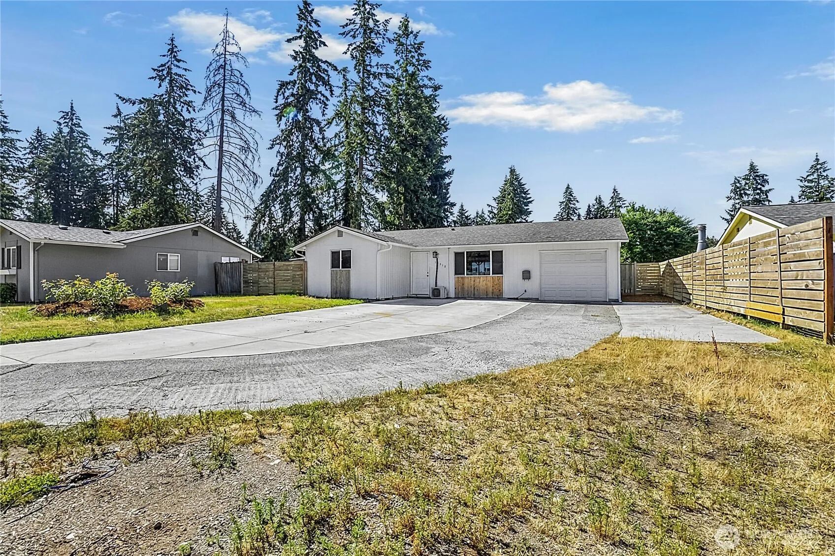 Property photo for 12318 114th Avenue E, Puyallup photo 2
