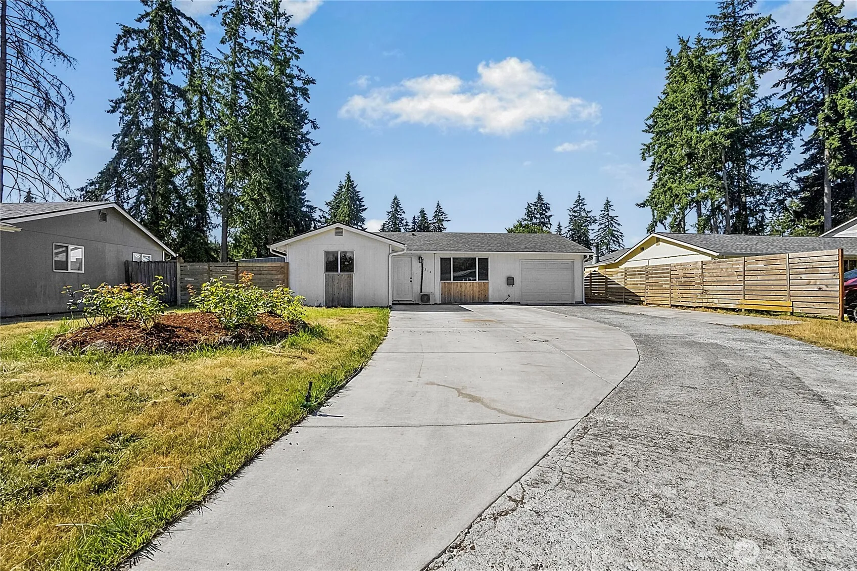 Property photo for 12318 114th Avenue E, Puyallup