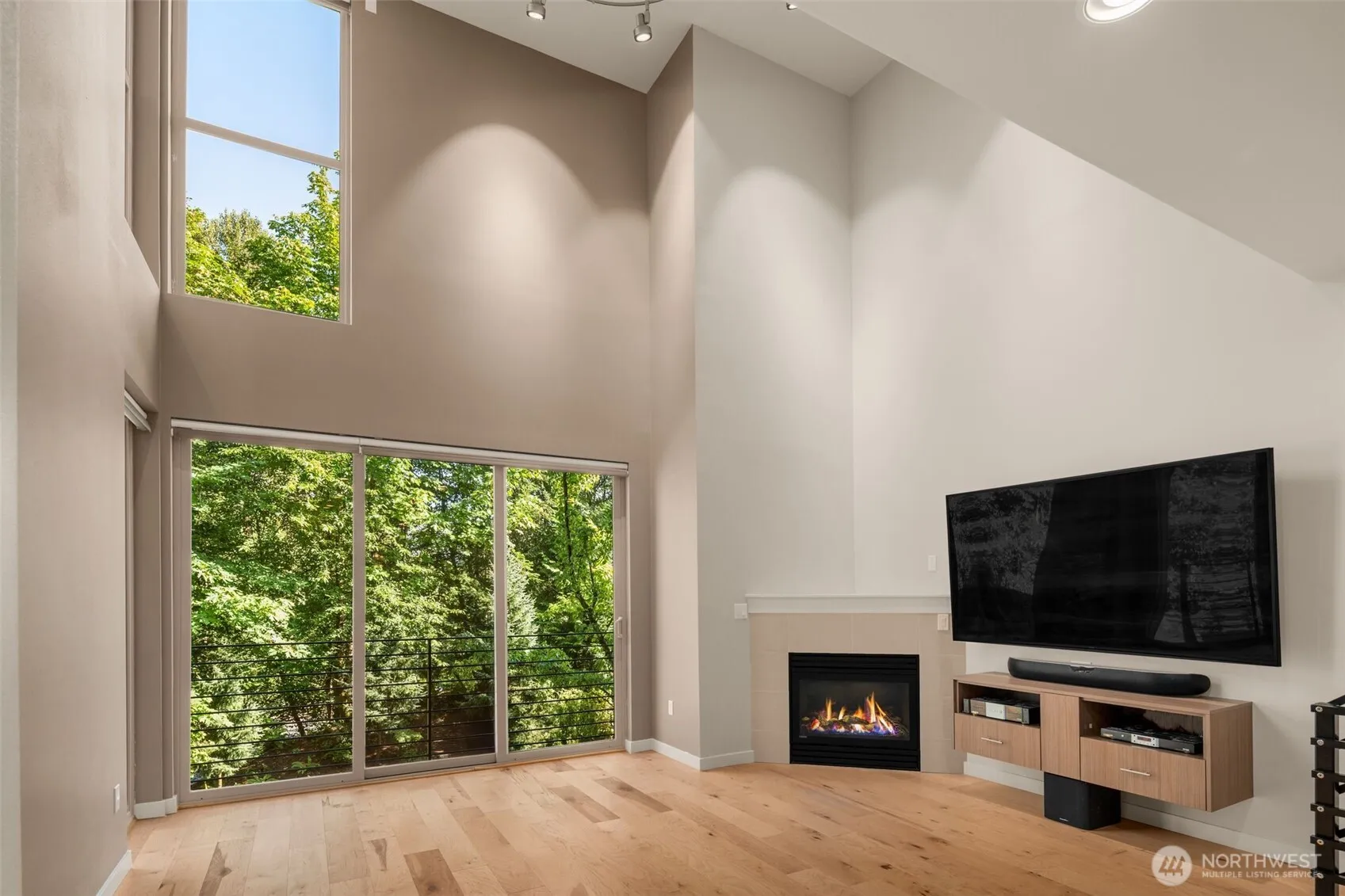 Property photo for 4286 213th Place Se #1, Issaquah