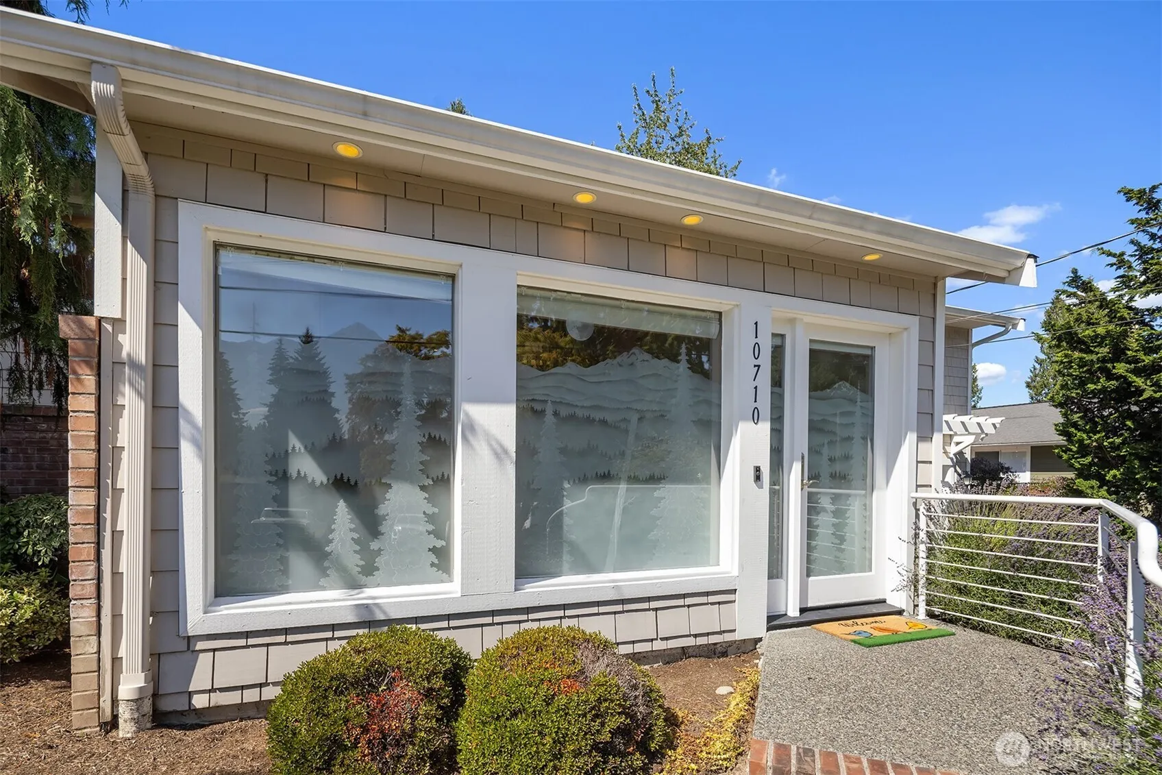 Property photo for 10710 Ne 190th Street, Bothell photo 3