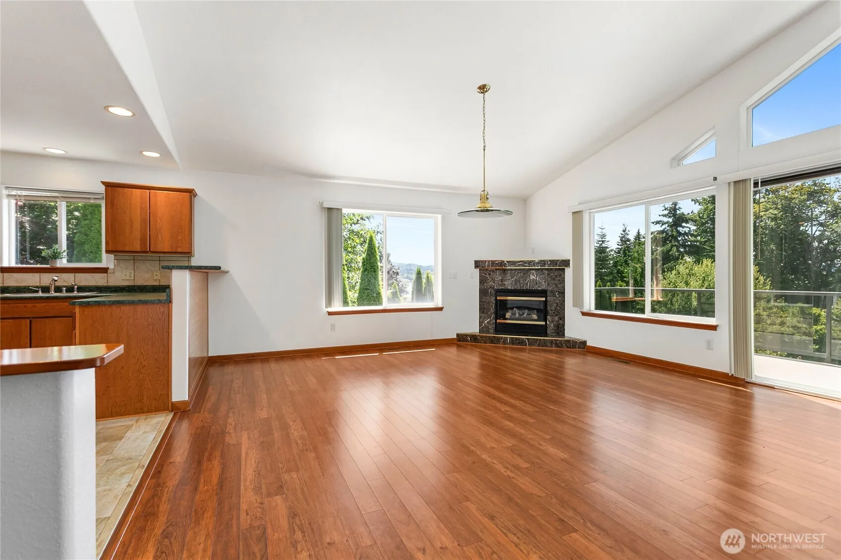Property photo for 3004 Haggin Street, Bellingham photo 3