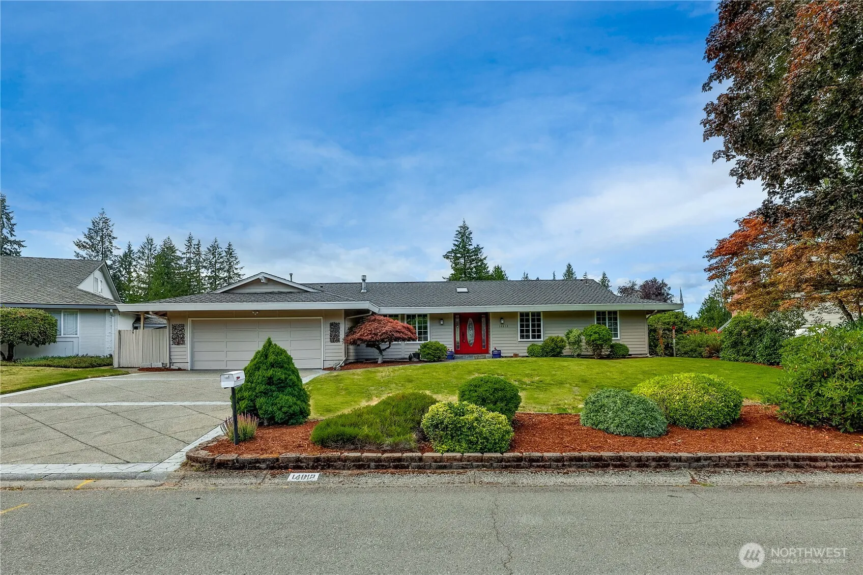 Property photo for 14812 Se 170th Street, Renton photo 3