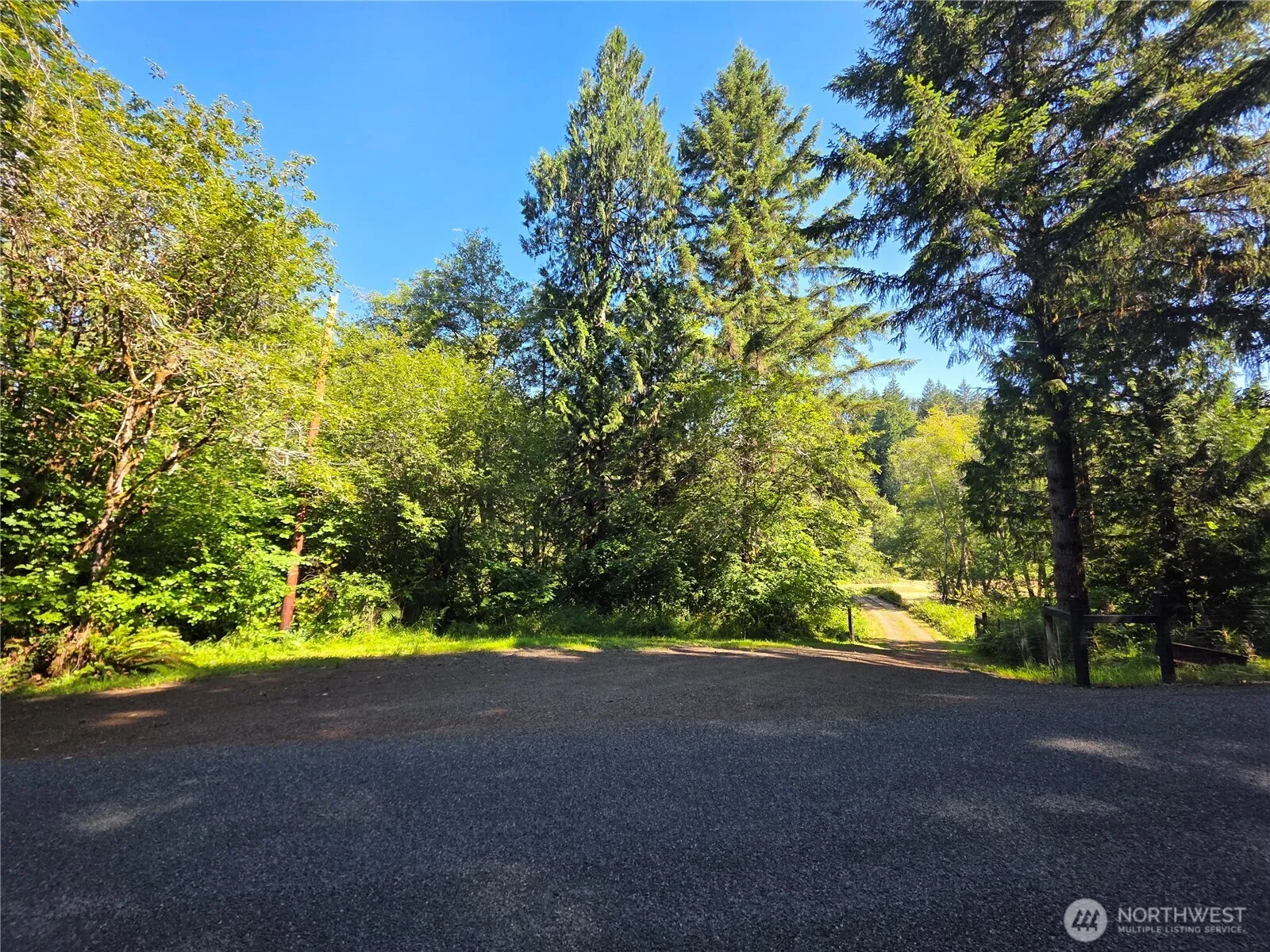 Property photo for 0 Gibson Creek Road, Oakville photo 2