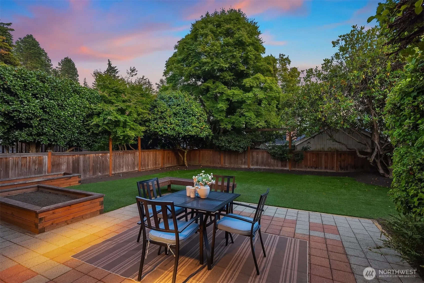 Property photo for 4319 Ne 44th Street, Seattle