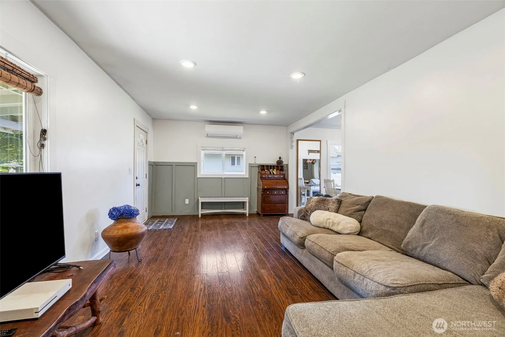 Property photo for 561 18th Avenue, Longview photo 5