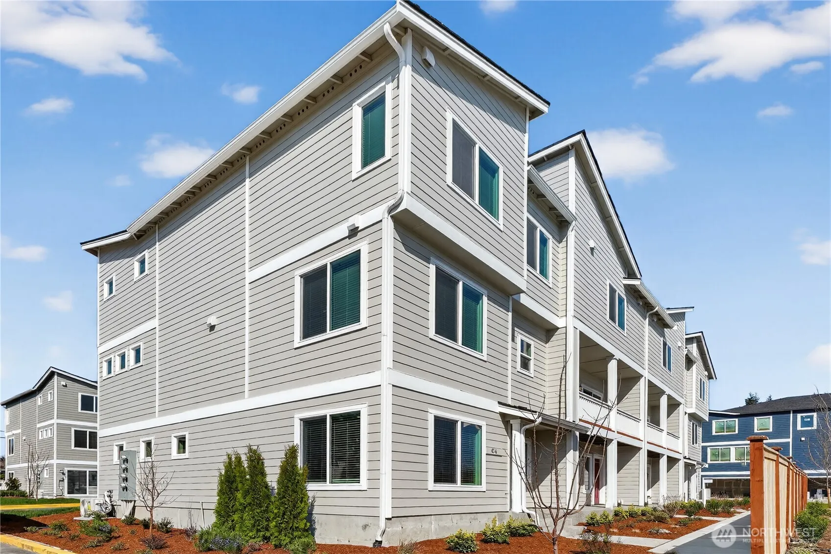 Property photo for 9811 31st Avenue Se #e3, Everett