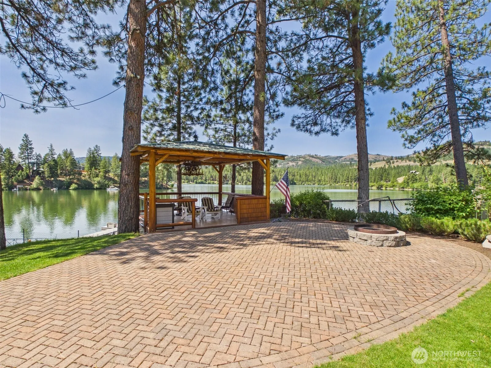 Property photo for 10 Wayland Cove Road, Republic photo 5