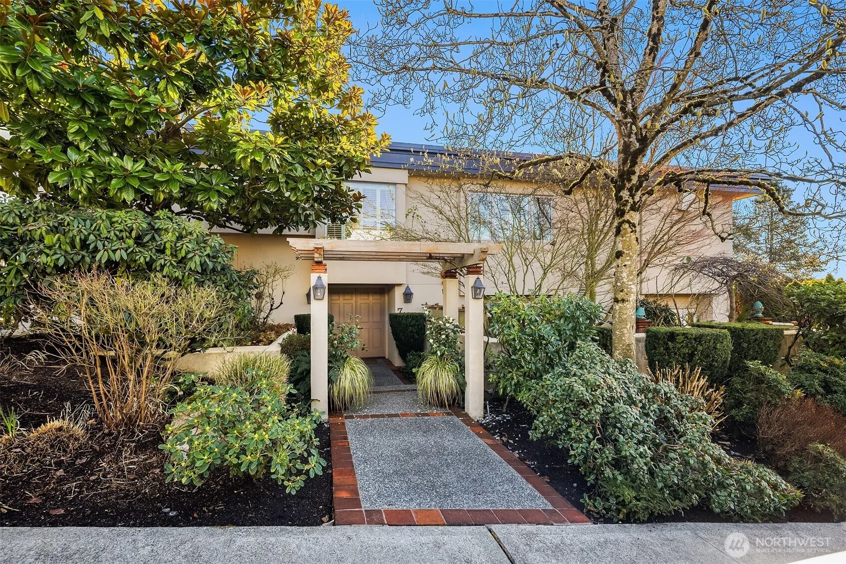 Property photo for 7 10th Avenue, Kirkland photo 5