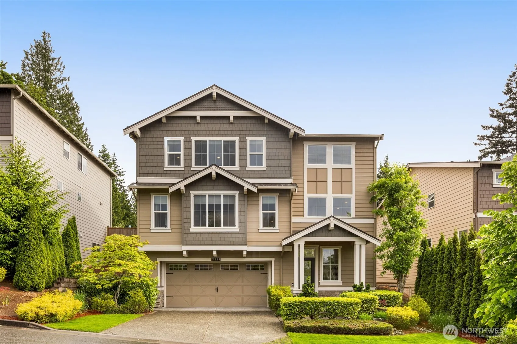 Property photo for 22997 Se 52nd Street, Issaquah photo 3