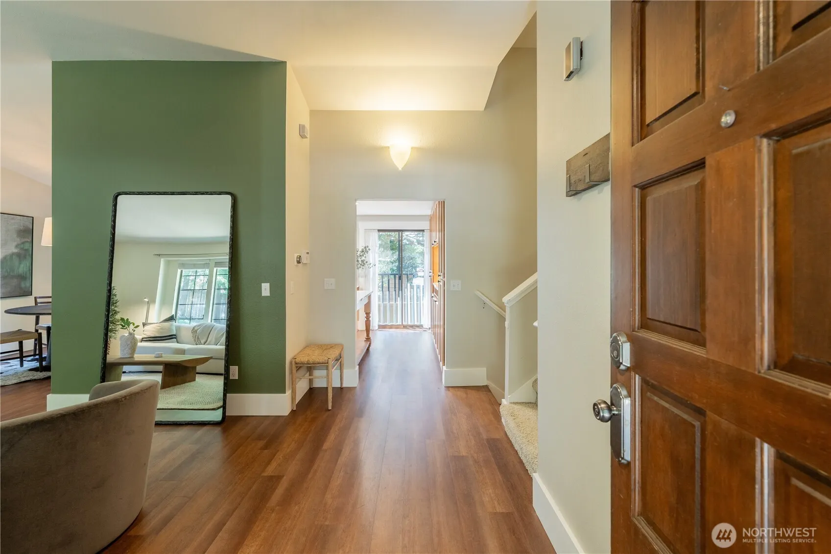 Property photo for 8005 Ne 120th Street, Kirkland photo 4