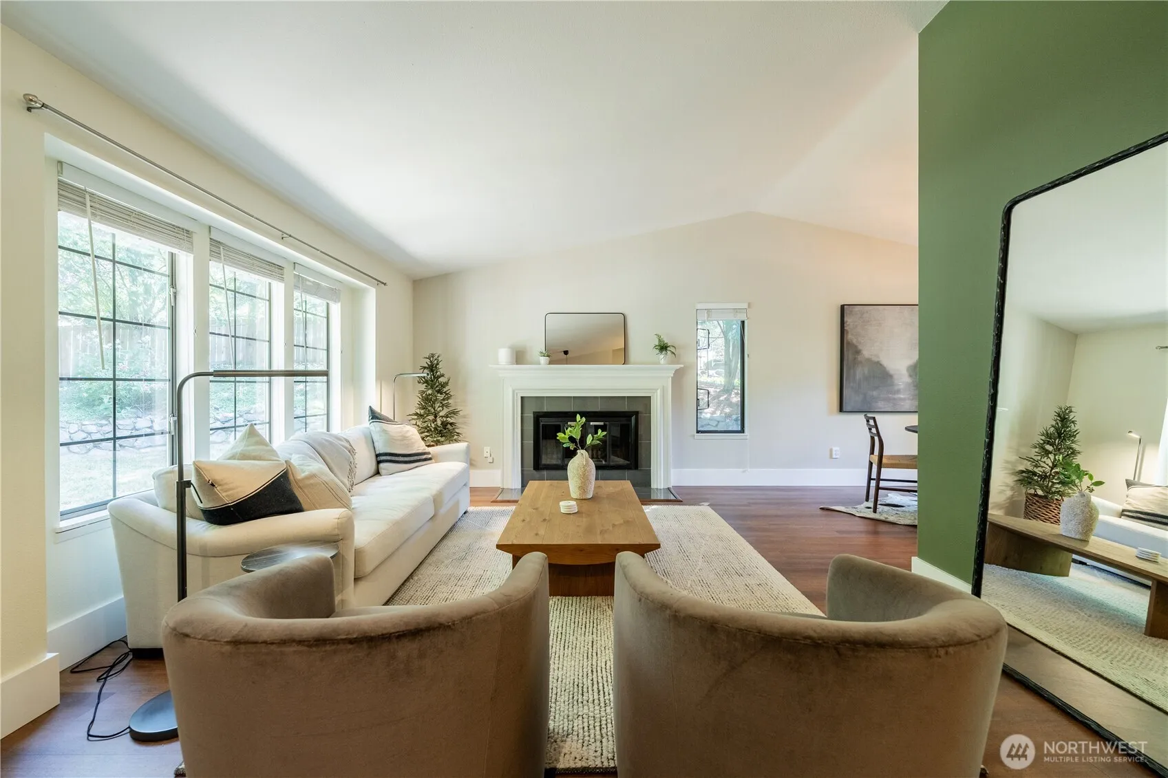 Property photo for 8005 Ne 120th Street, Kirkland photo 5