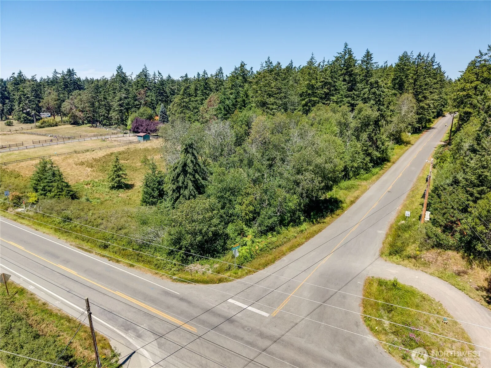 Property photo for 2190 Hastings Avenue W, Port Townsend photo 2