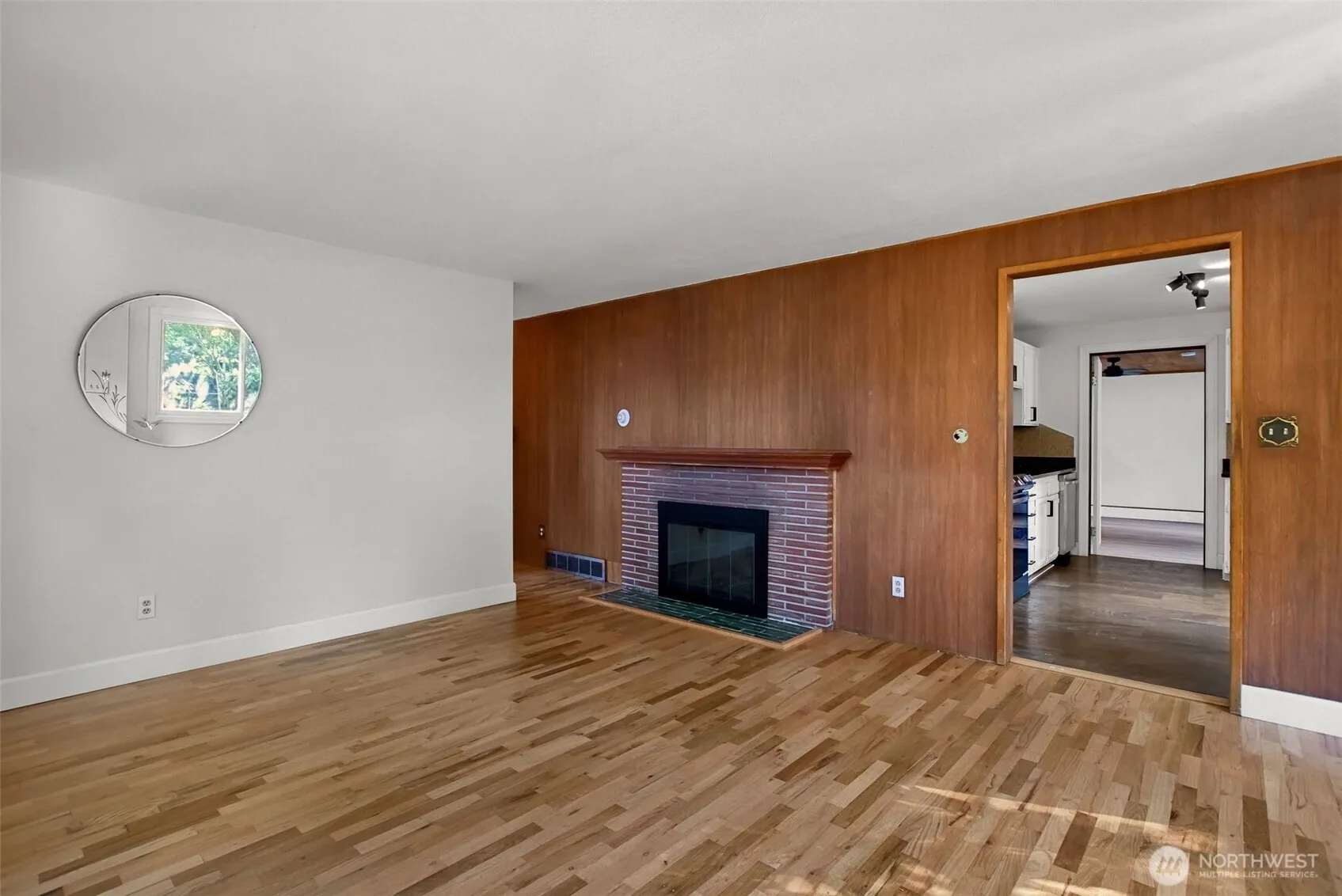Property photo for 18806 4th S, Burien photo 2