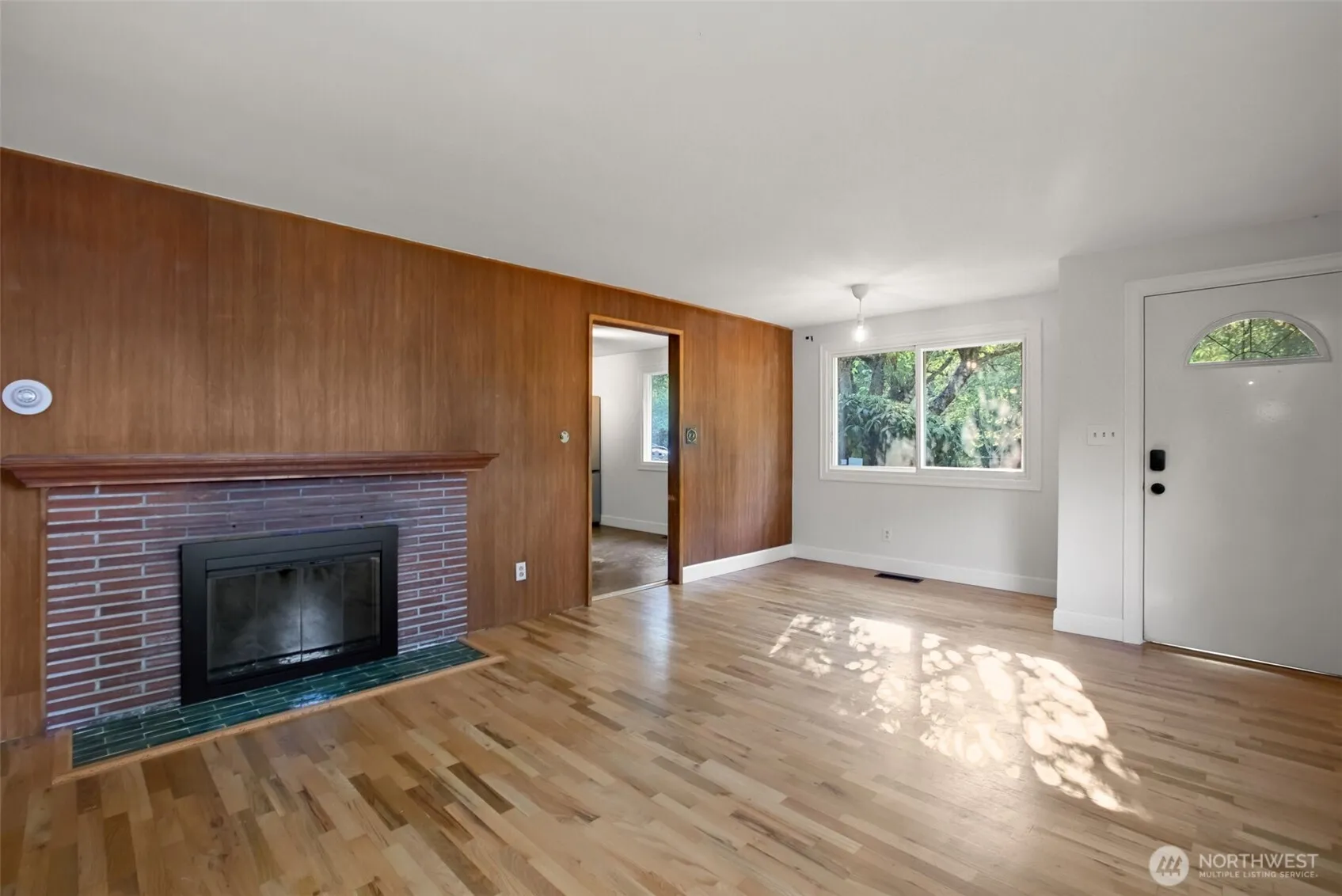 Property photo for 18806 4th S, Burien photo 3