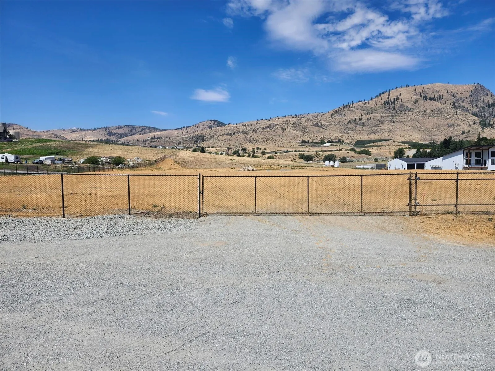 Property photo for 93 E Shop Avenue, Chelan photo 4