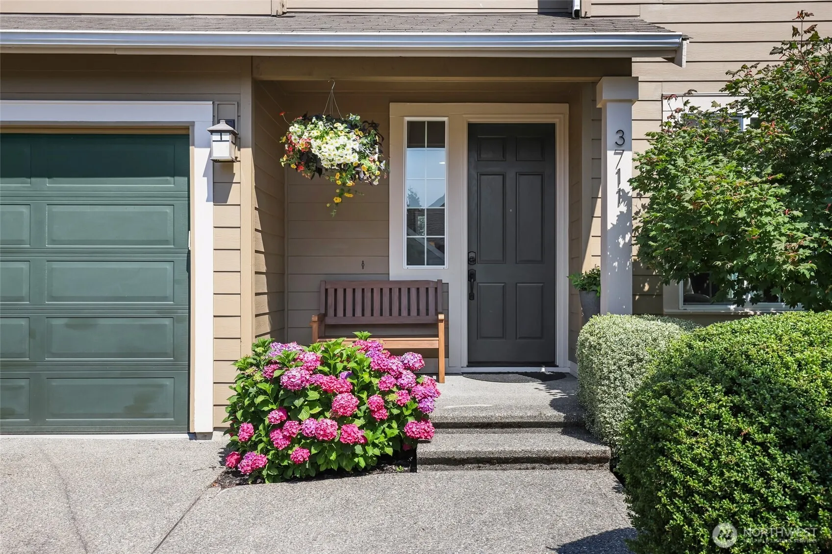 Property photo for 3711 Santis Loop Se, Lacey photo 2