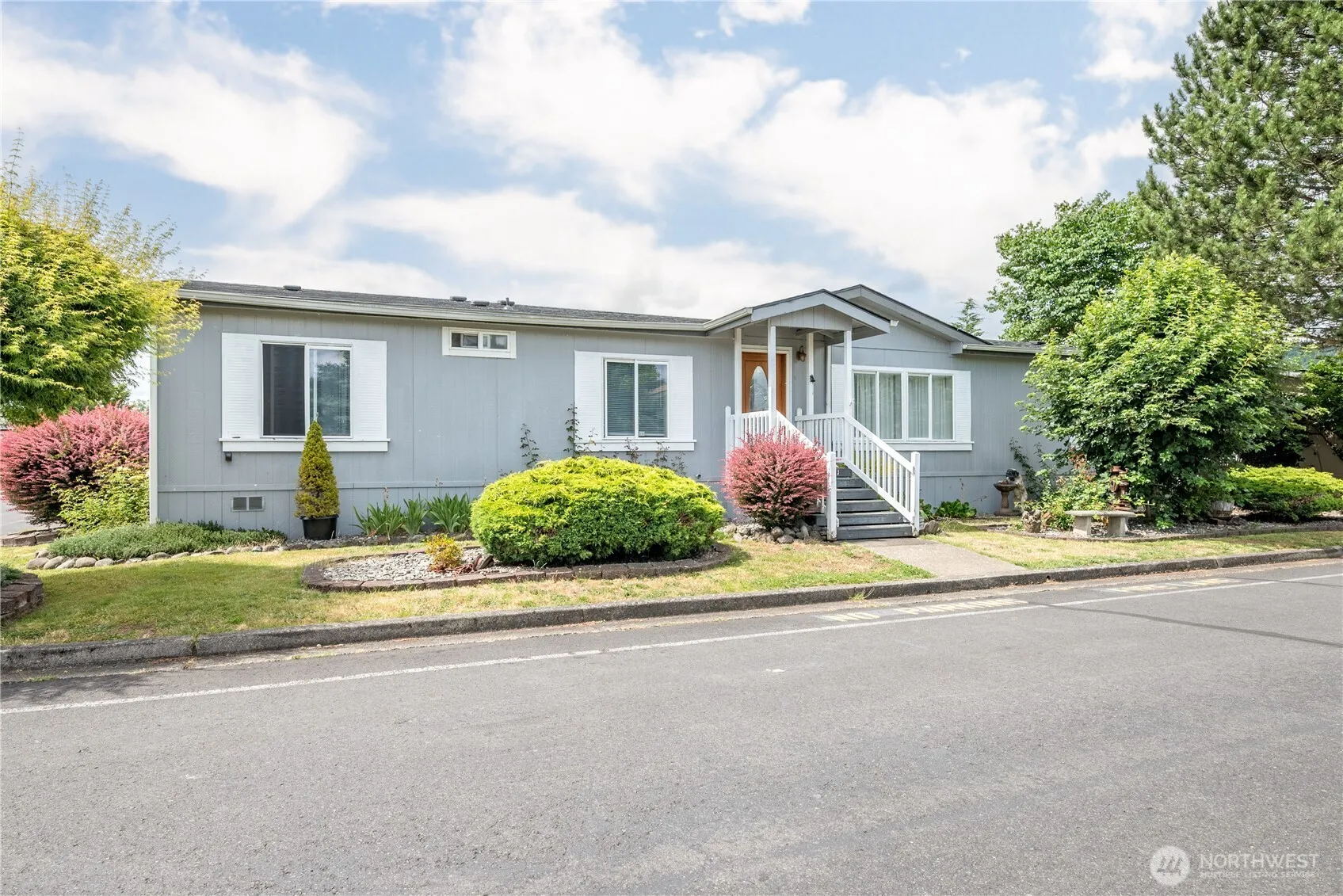 Property photo for 600 Egret Lane, Longview