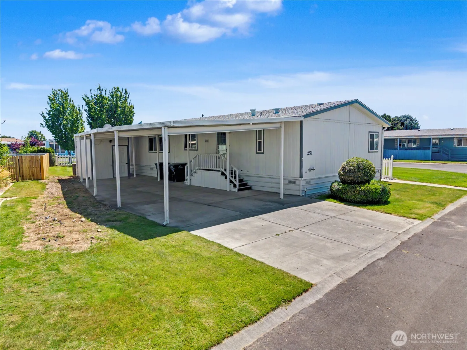 Property photo for 2240 W Broadway Avenue #251, Moses Lake photo 5