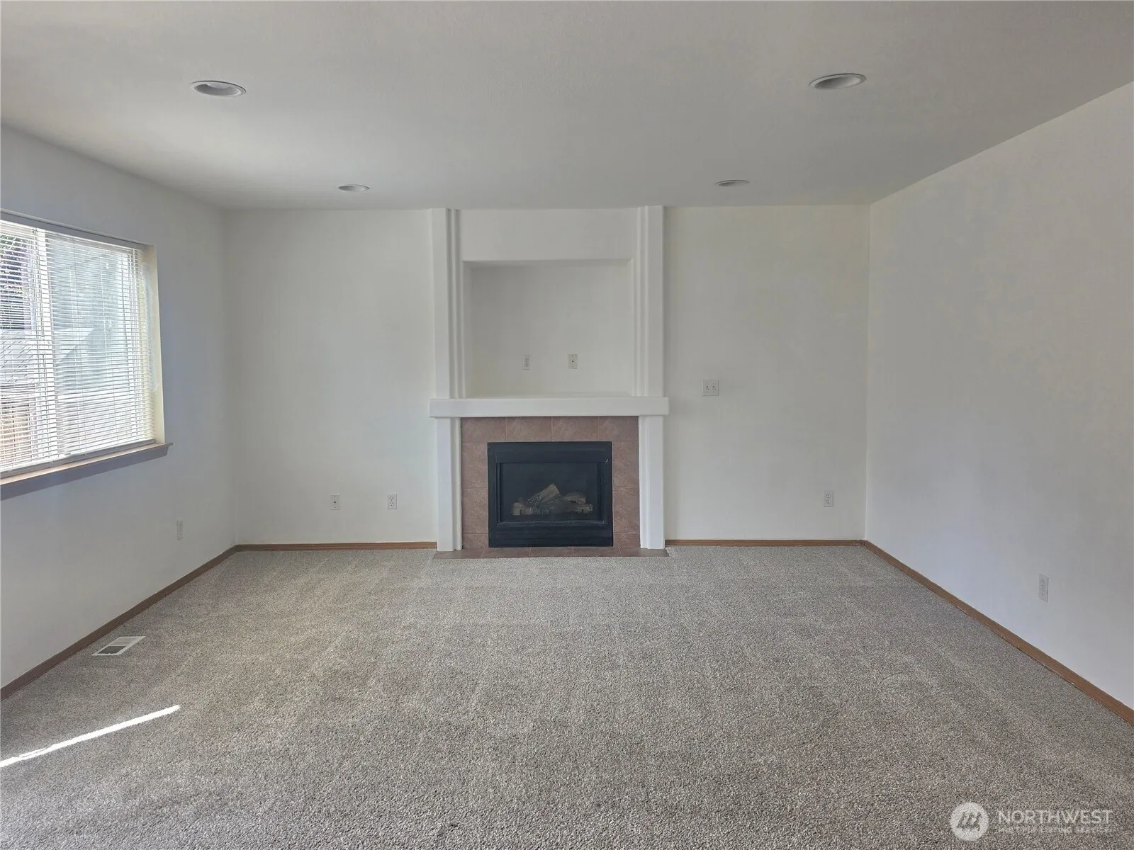 Property photo for 750 118th Street S, Tacoma photo 5
