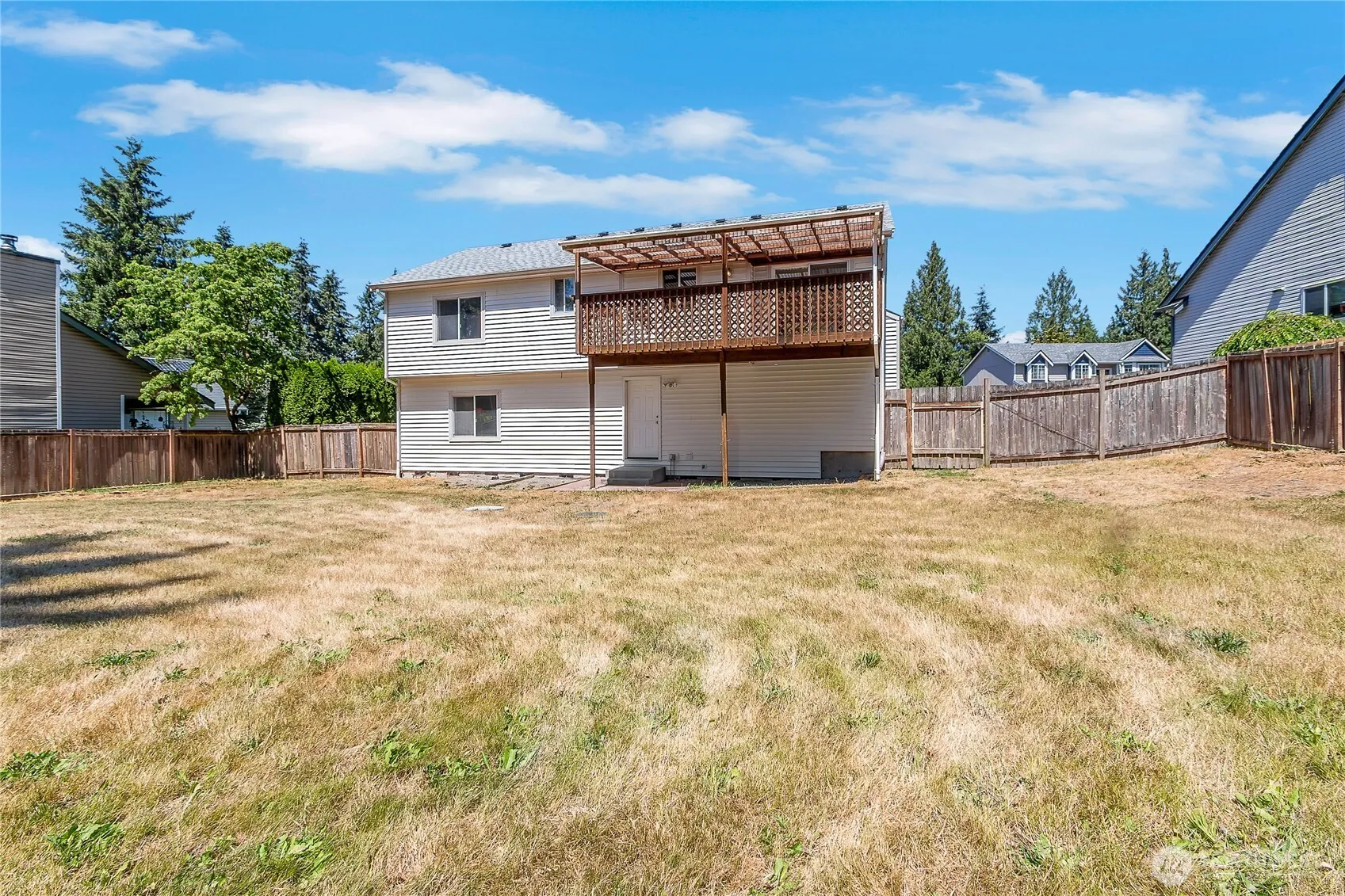 Property photo for 13010 226th Street E, Graham photo 4