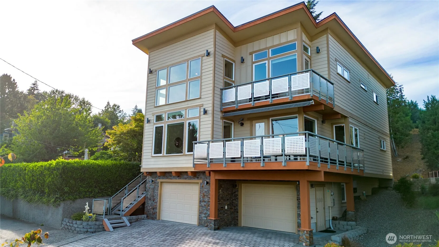 Property photo for 4018 E Maryland Street, Bellingham