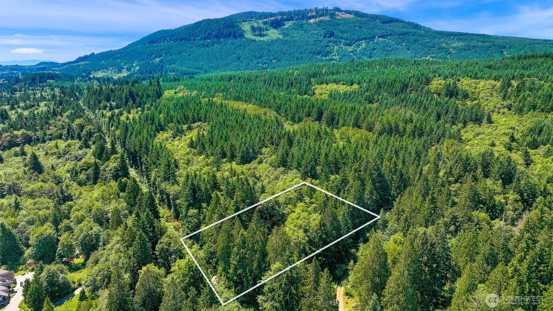 Property photo for 471 Summerland Rd, Bellingham photo 3
