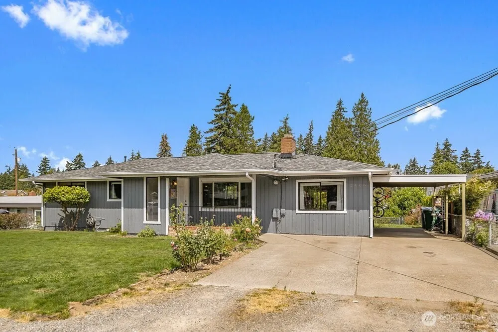 Property photo for 2406 Ne 24th Street, Renton photo 2