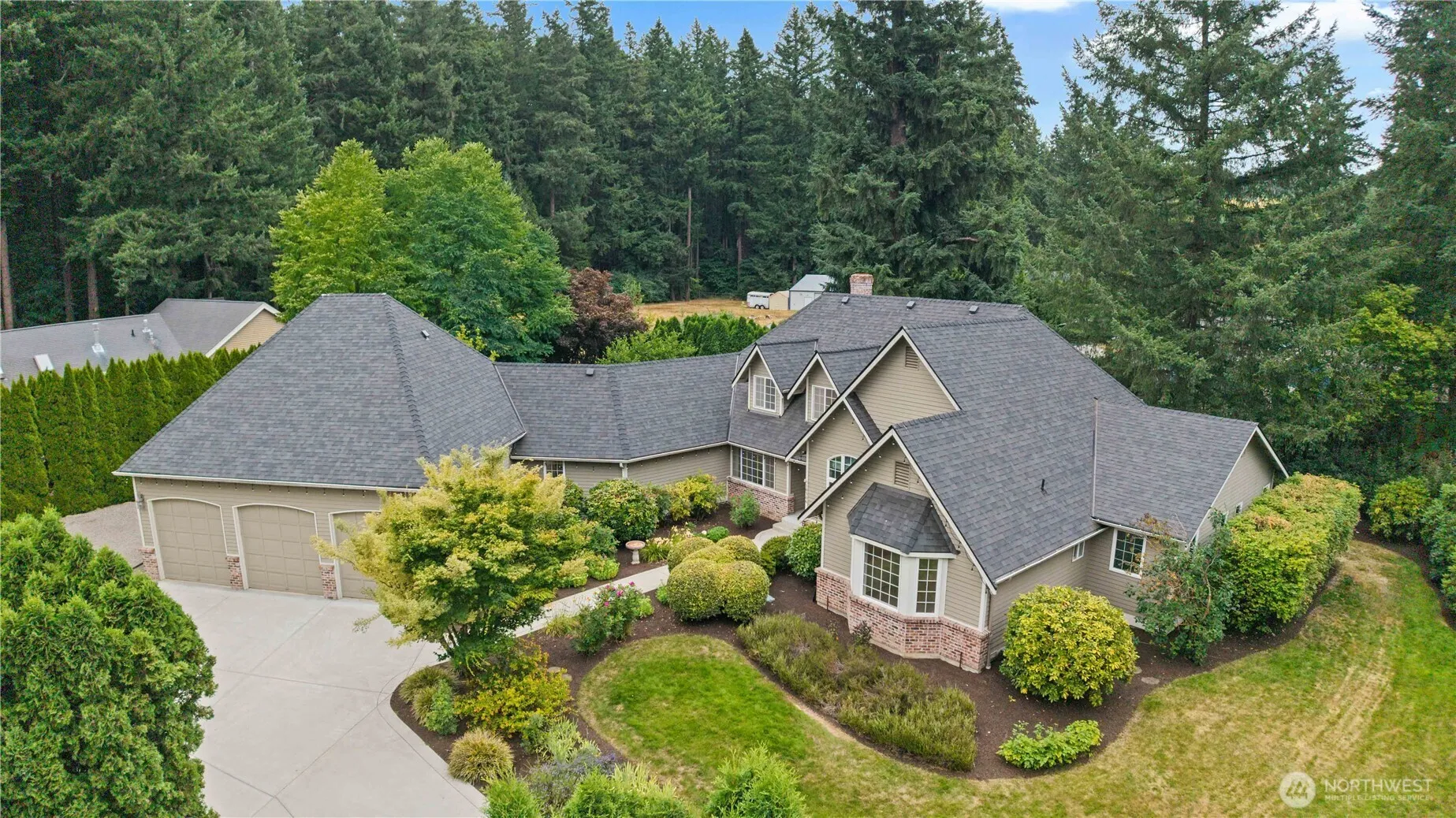 Property photo for 10306 192nd Avenue Ne, Redmond photo 2