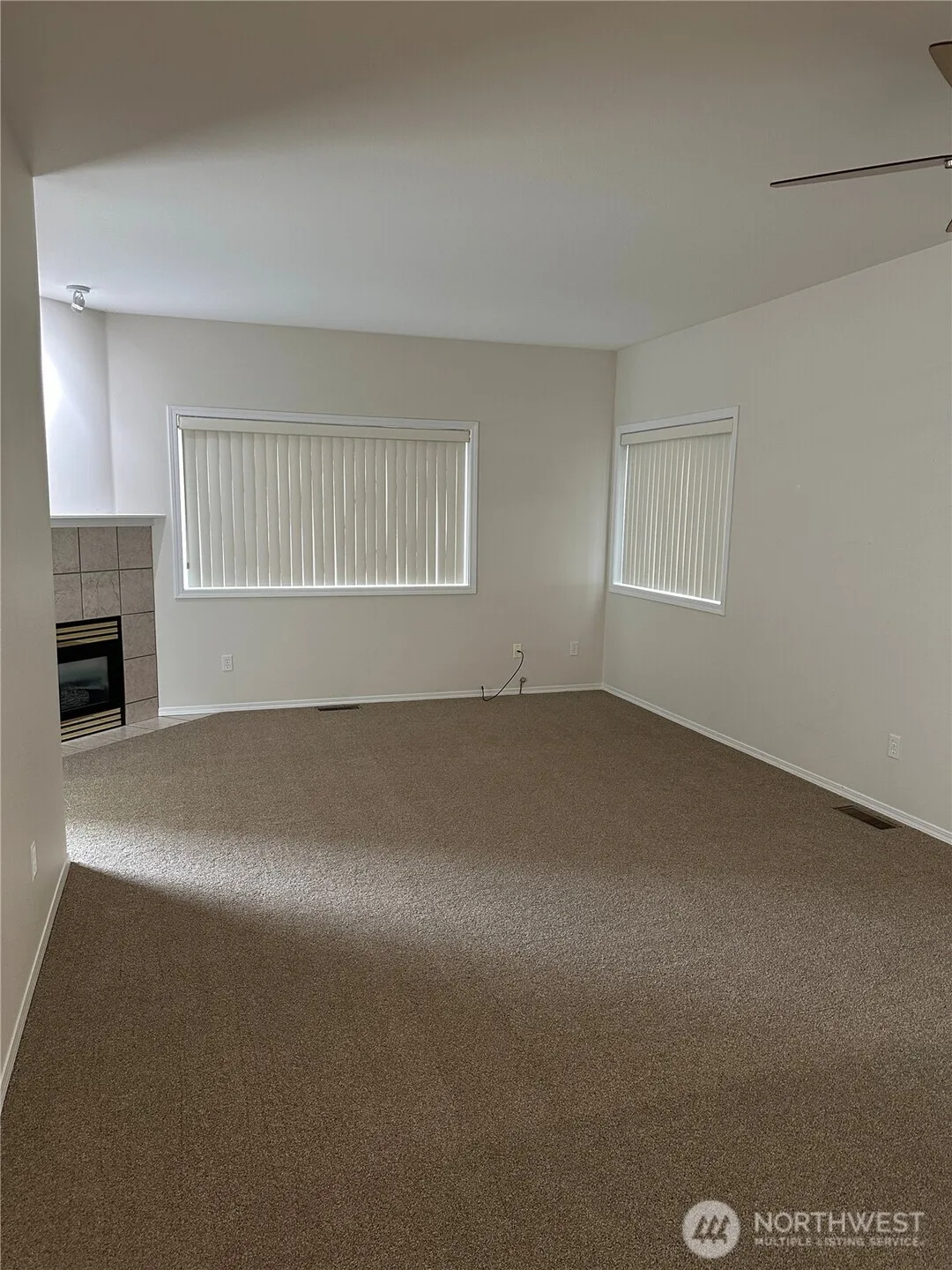 Property photo for 523 W Kellogg Road, Bellingham photo 5