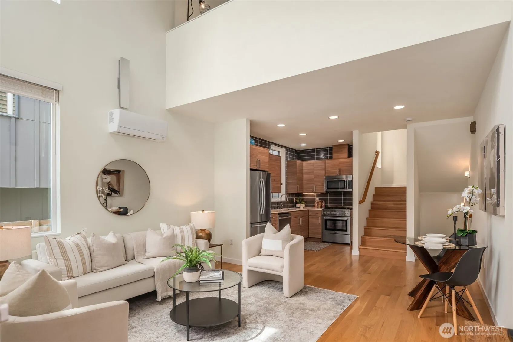 Property photo for 3924 Linden Avenue N, Seattle photo 3