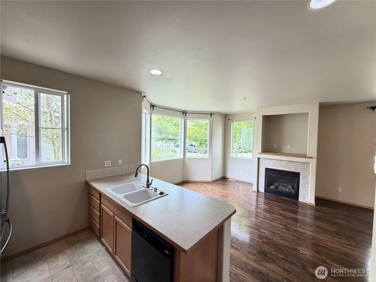 Property photo for 2045 Bobs Hollow Lane #a, Dupont photo 5