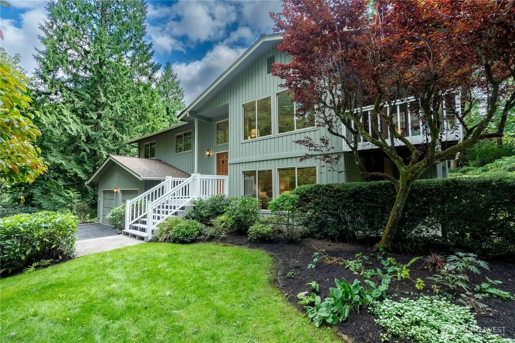 Property photo for 21415 Se 16th Place, Sammamish photo 3