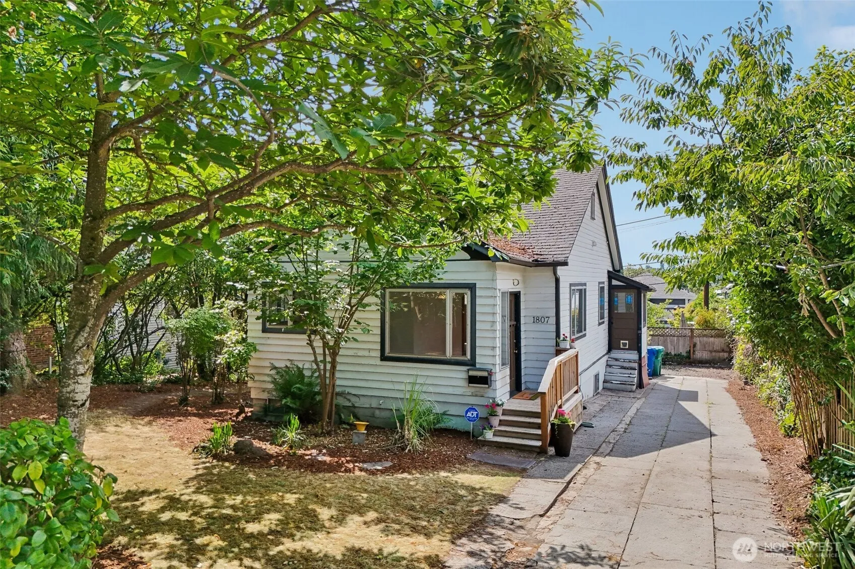 Property photo for 1807 30th Avenue S, Seattle