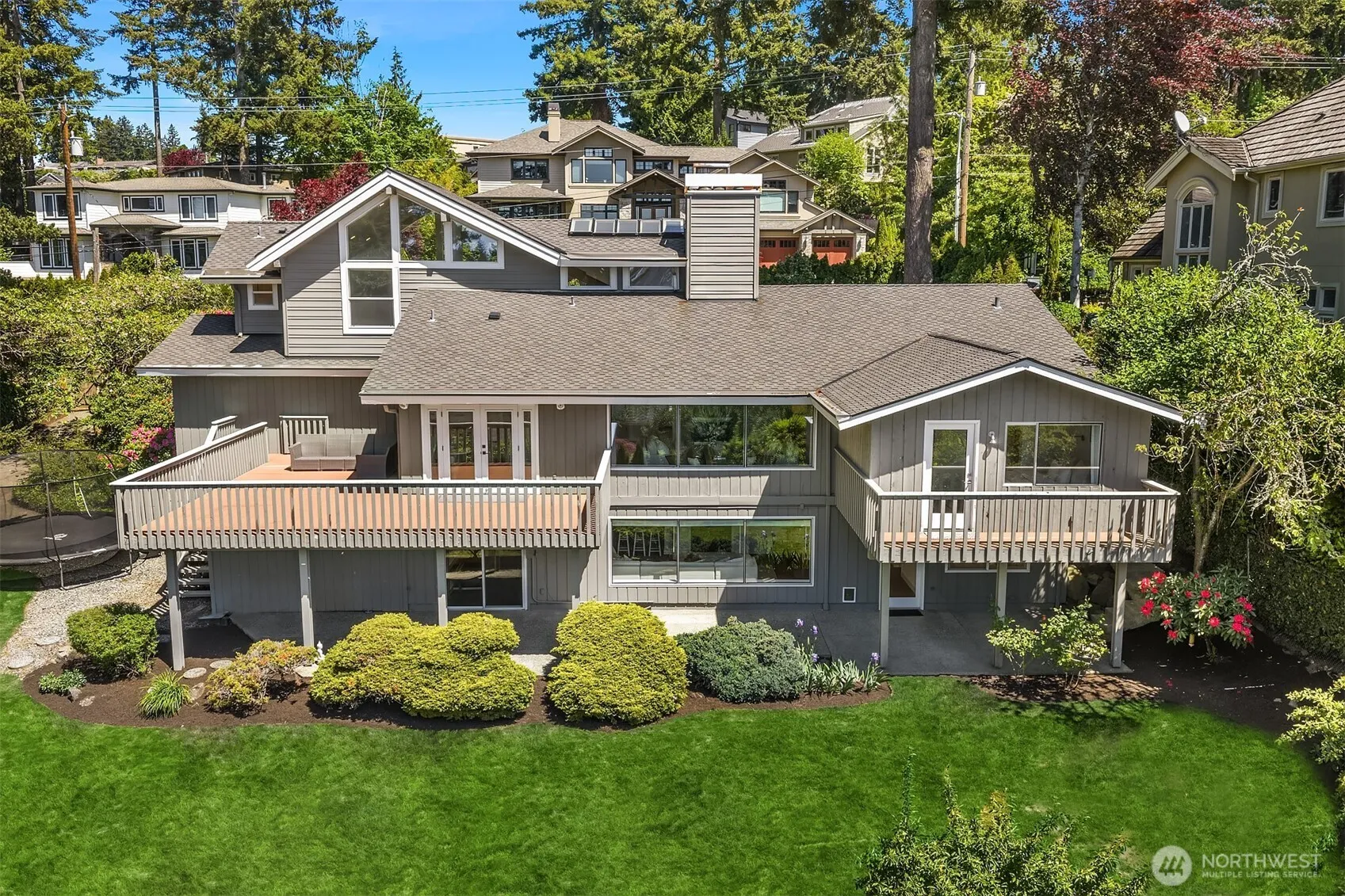 Property photo for 9419 Ne 5th Street, Bellevue photo 4