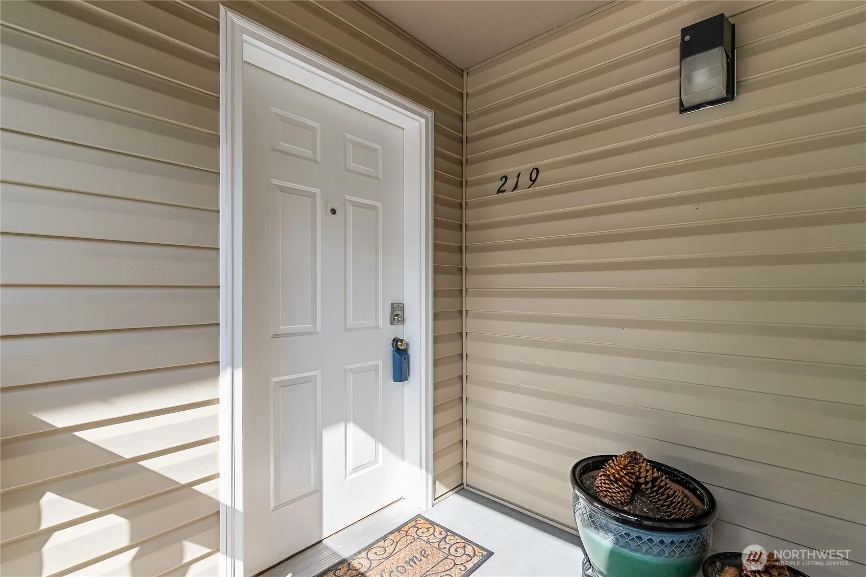 Property photo for 631 W Horton Way #219, Bellingham photo 4