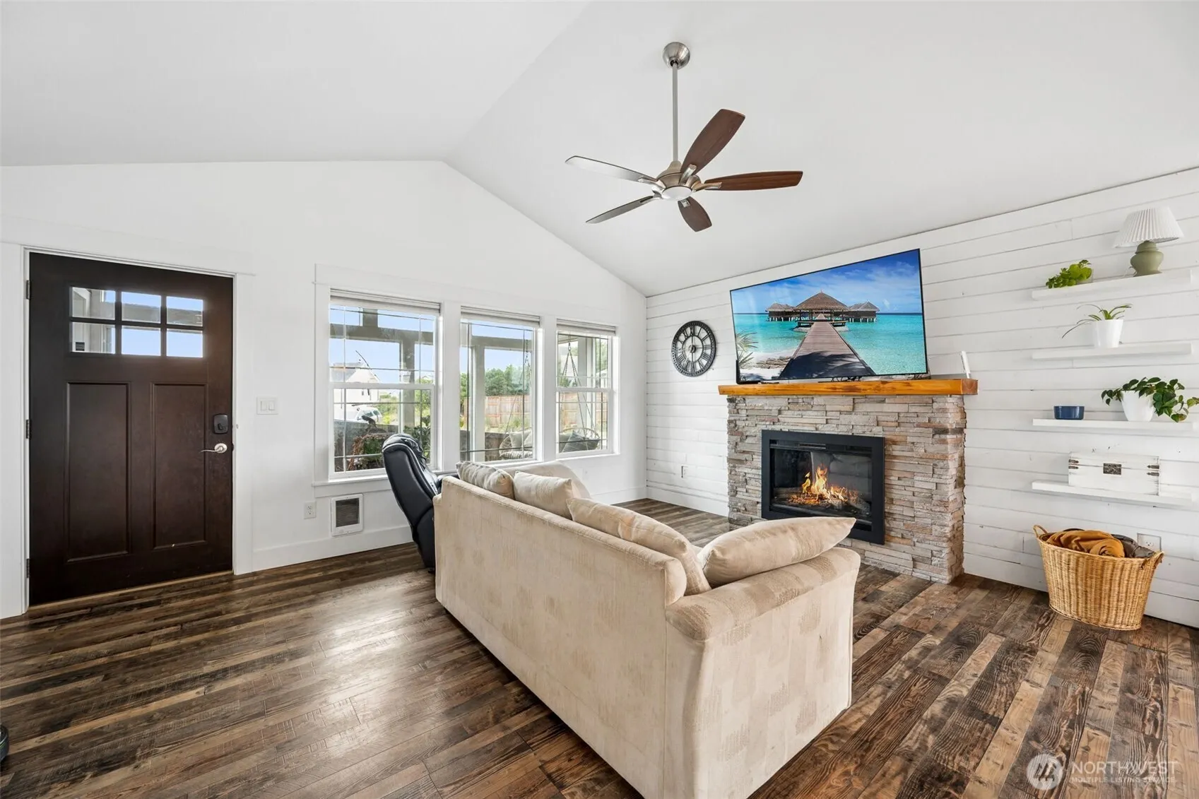 Property photo for 1181 Brookdale Court Sw, Ocean Shores photo 5