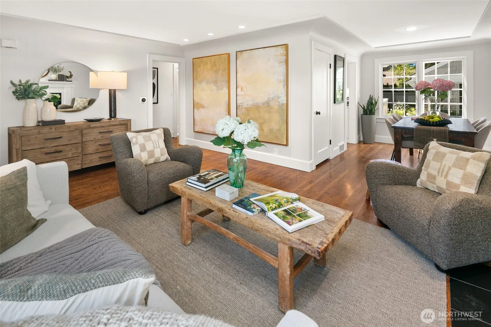 Property photo for 2057 Mcgilvra Boulevard E, Seattle photo 5