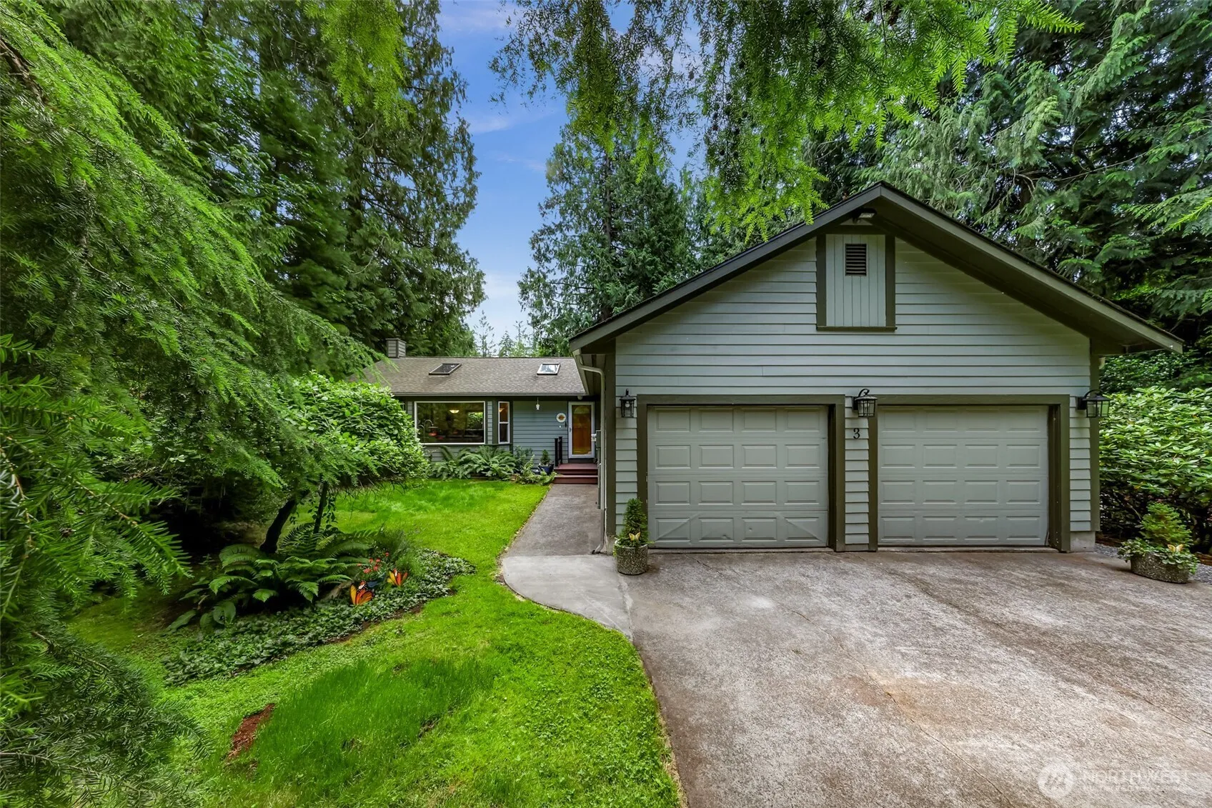 Property photo for 3 Misty Ridge Court, Bellingham