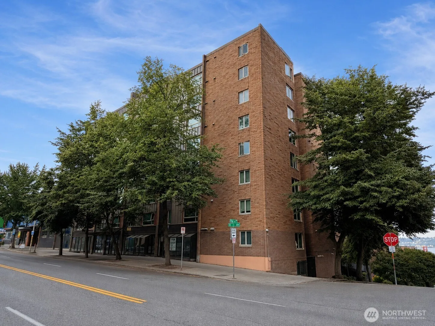 Property photo for 2519 1st Avenue, Seattle photo 4