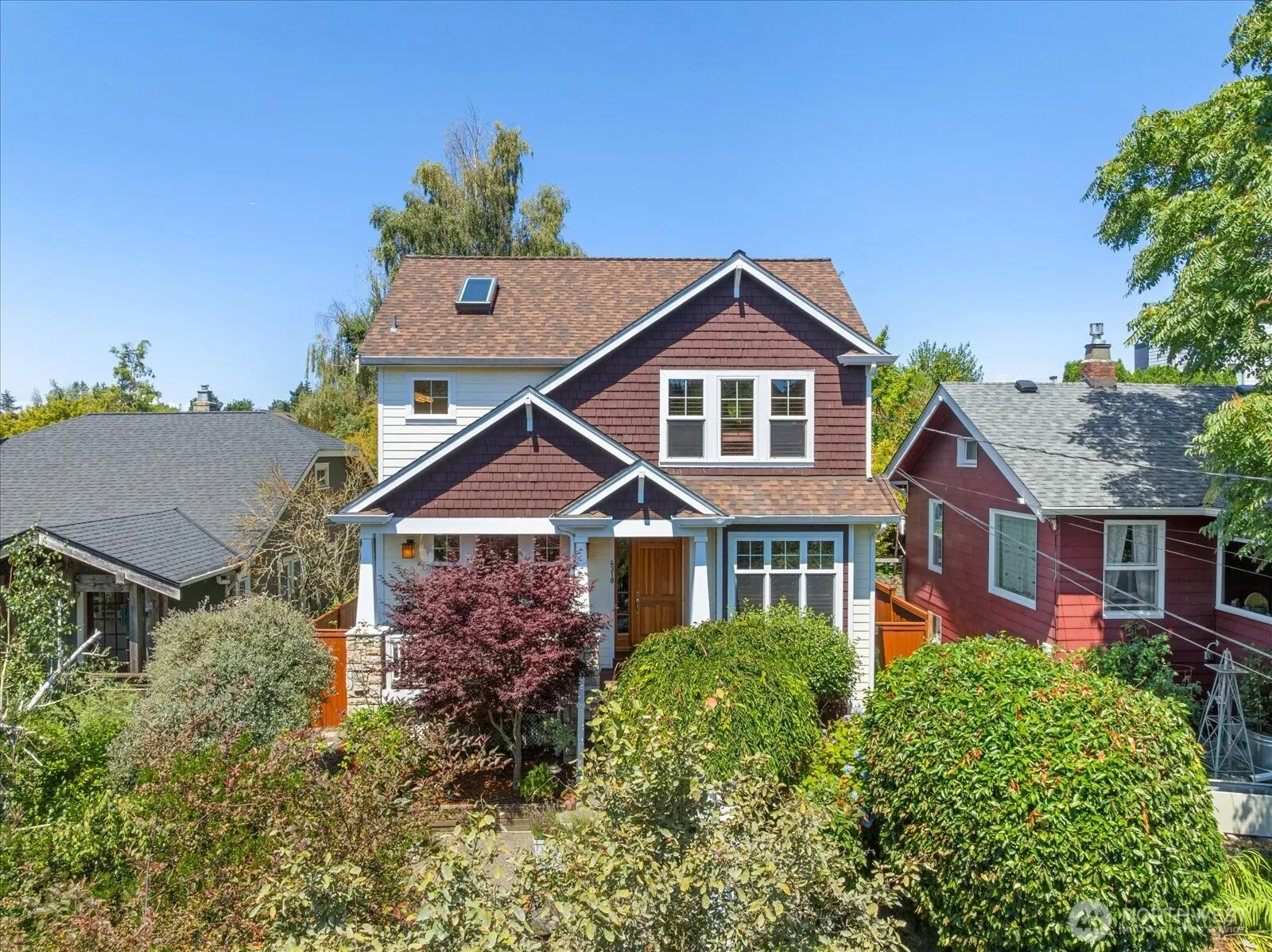 Property photo for 4318 Sw Willow Street, Seattle