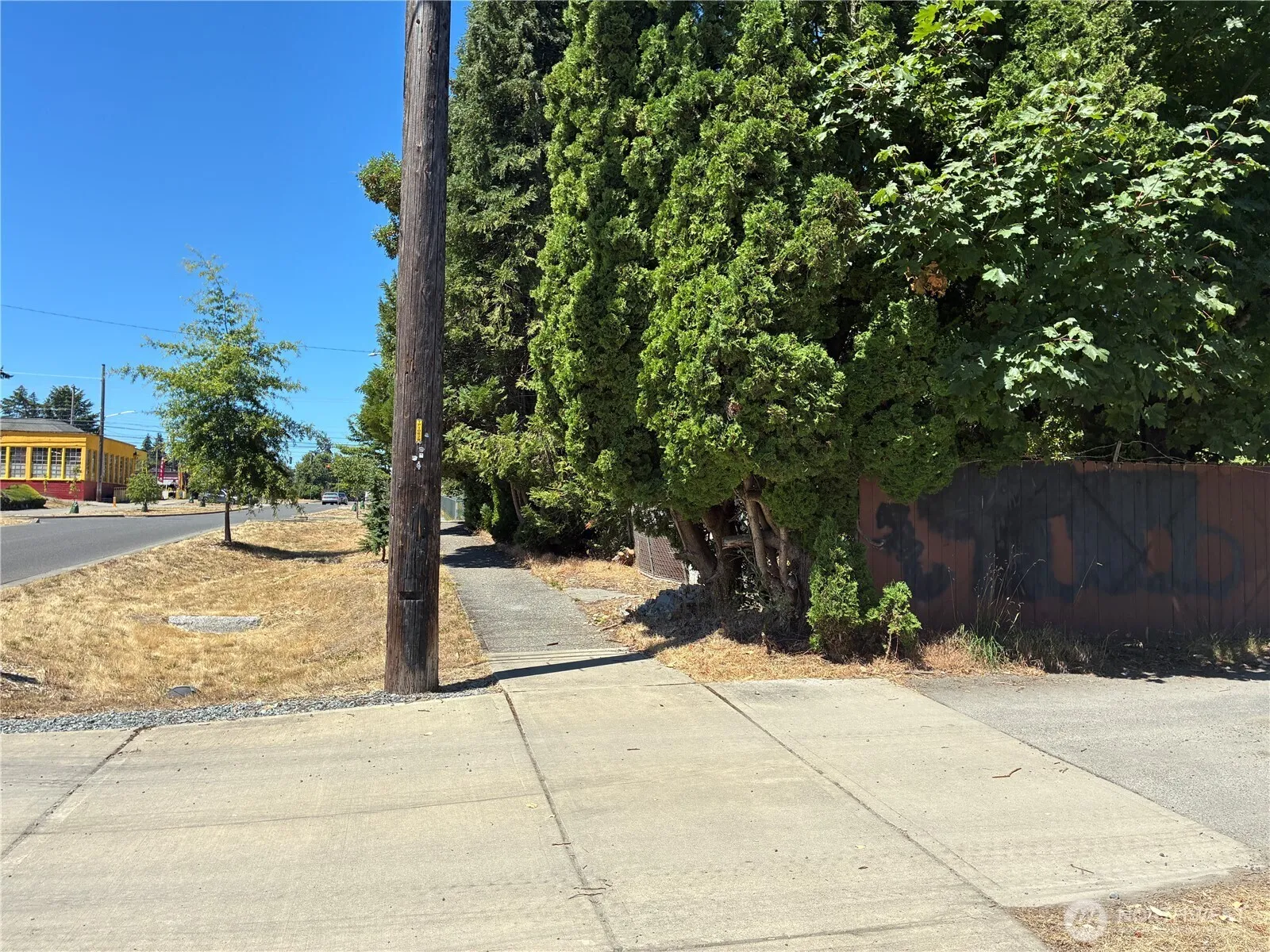 Property photo for 3857 E Spokane Street, Tacoma photo 5