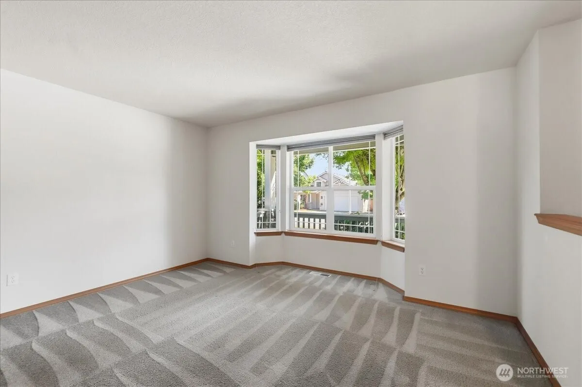 Property photo for 4227 Shale Street Se, Lacey photo 4