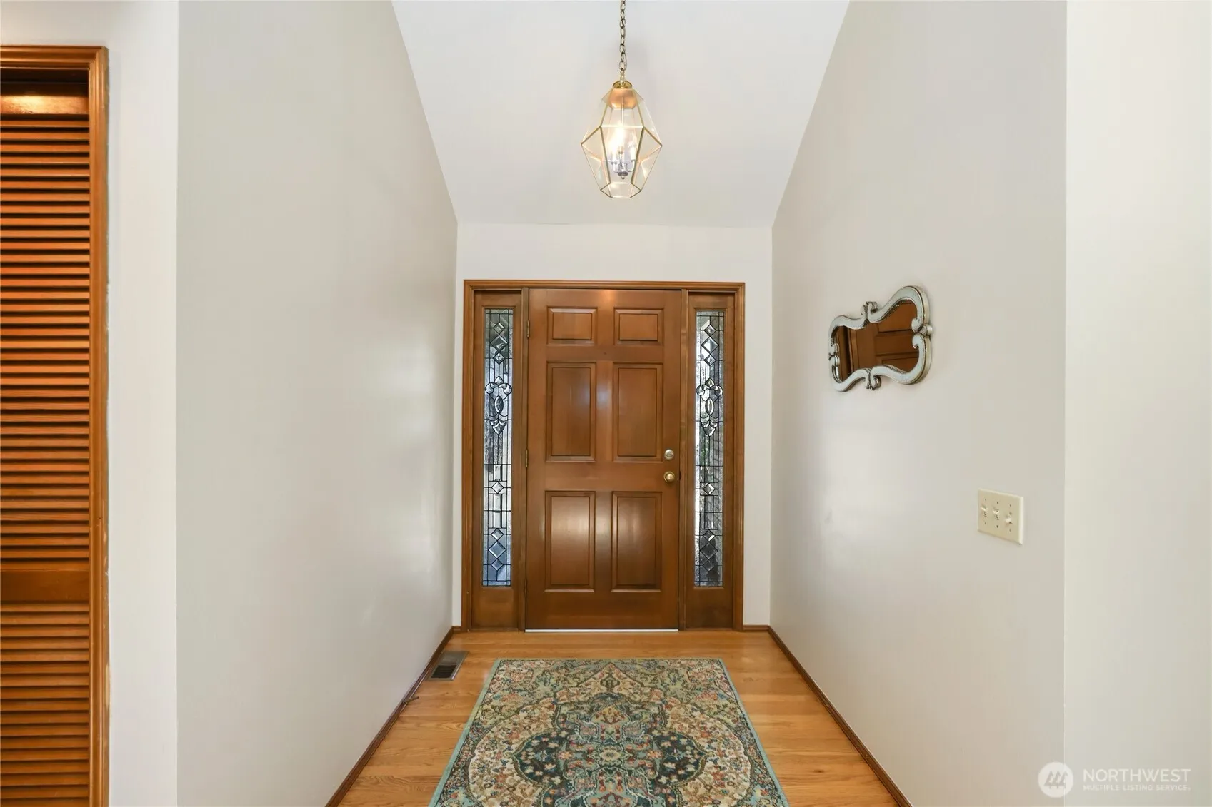 Property photo for 1407 289th Place, Federal Way photo 4